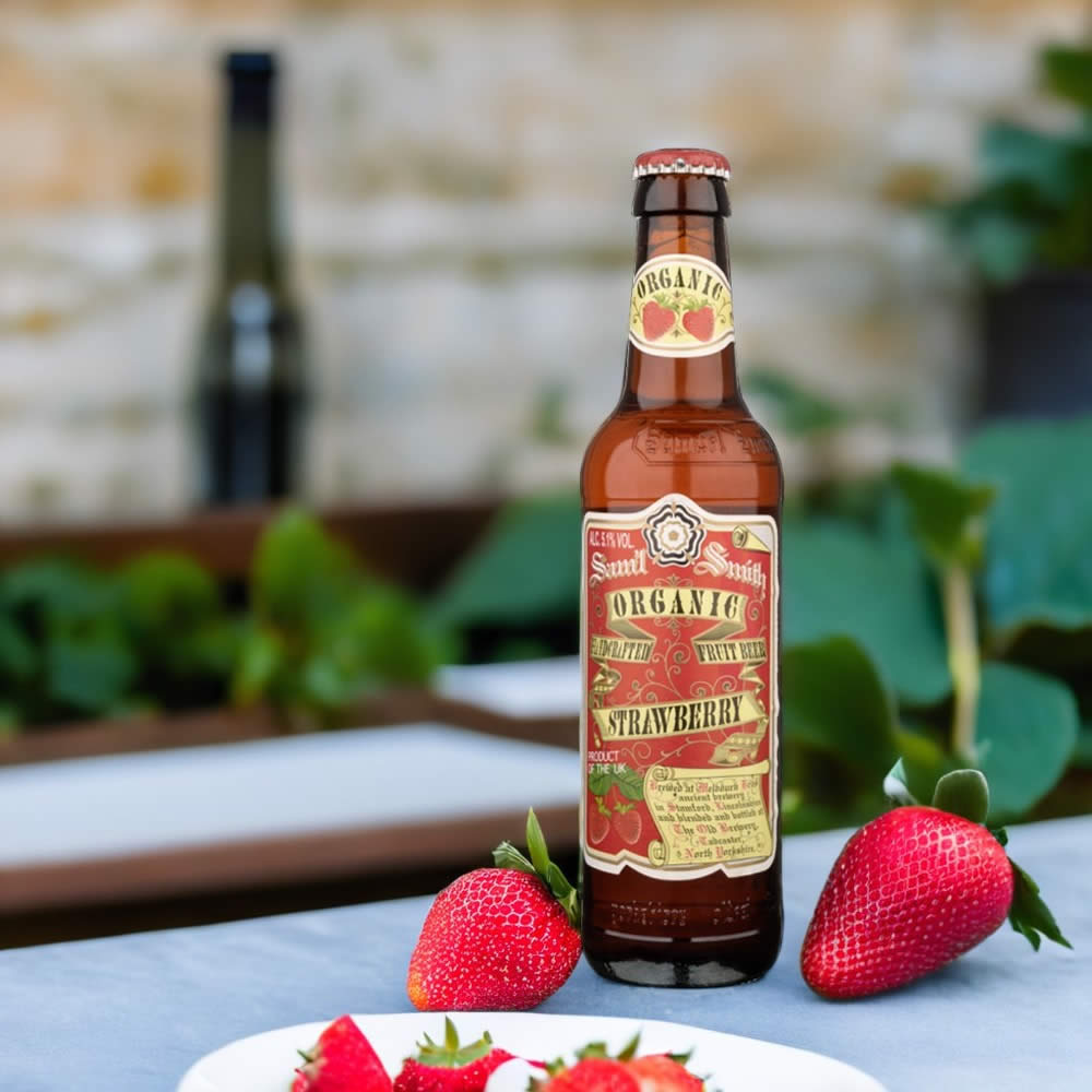 Cerveza Samuel Smith Strawberry con fresas