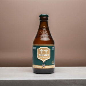 Cerveza Chimay Groen 150 en mesa marmol
